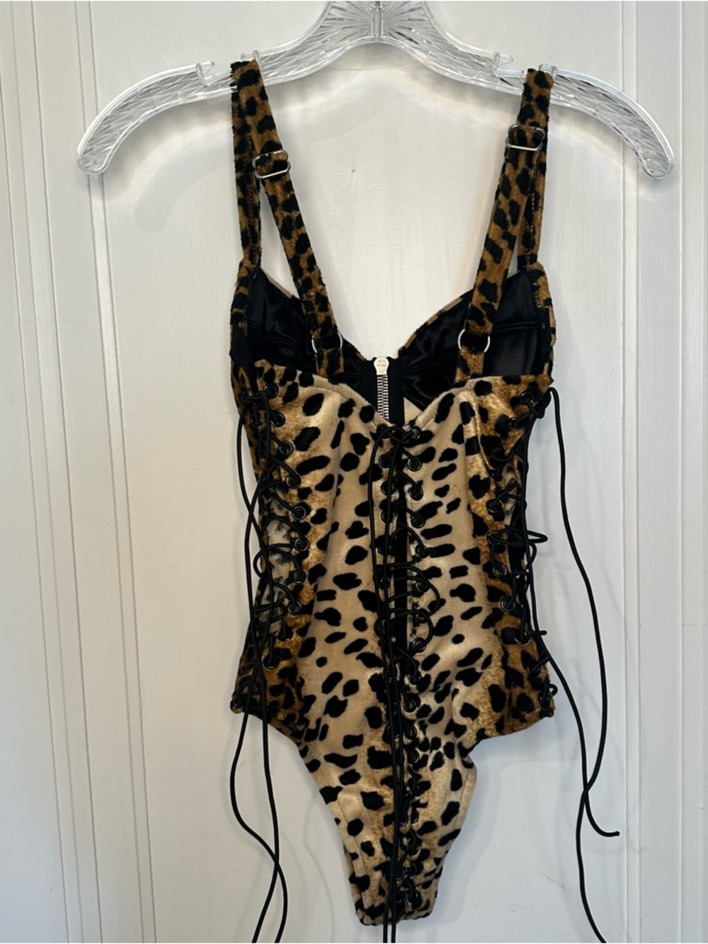 Deviations Dress In Peace Cheetah Bodysuit- Size XS Y2K - Picture 4 of 10